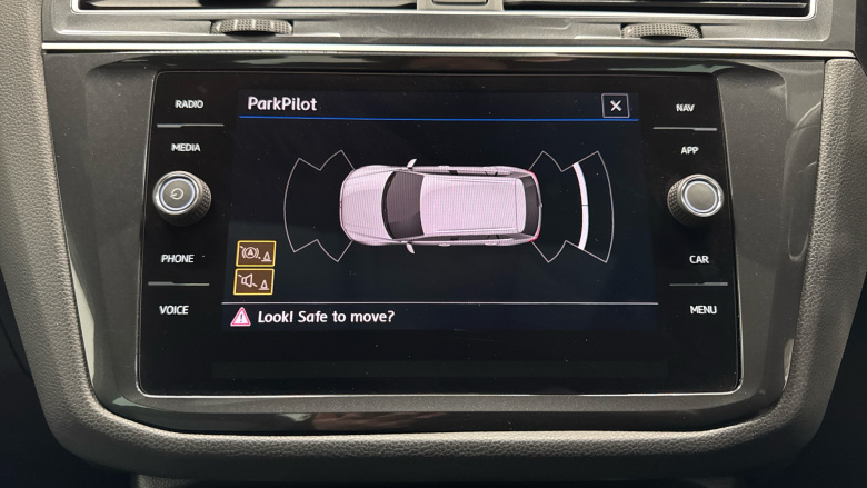 Volkswagen Tiguan 2.0 TDi 150 R-Line 5dr DSG Diesel Estate